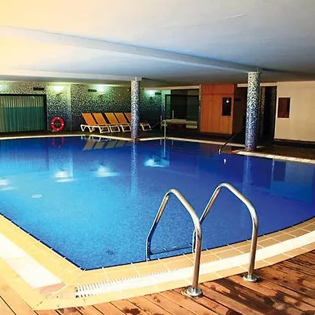 Ohtels Romana Ξενοδοχείο